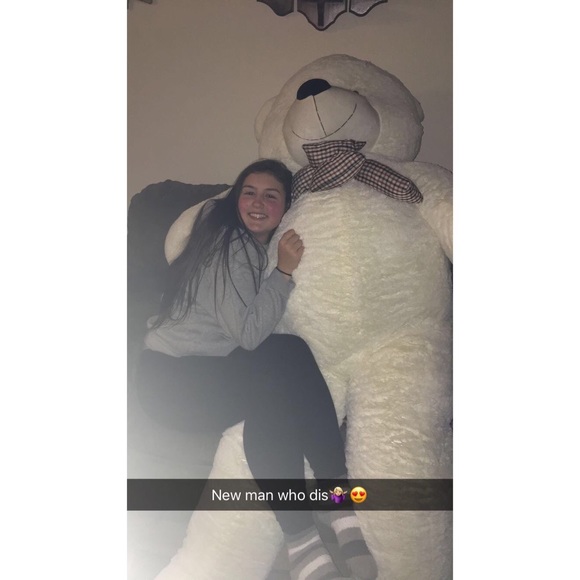 Meet your Posher, Maddie - Picture 4 of 5